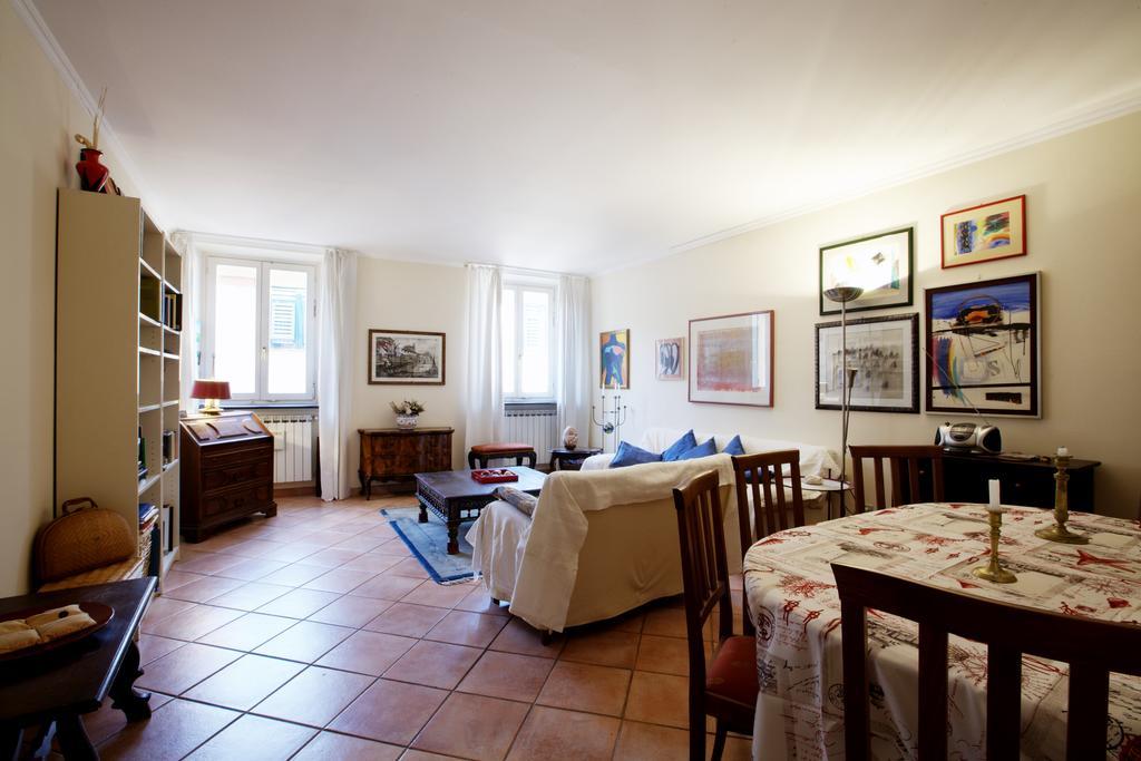 Topazio Apartment Levanto Room photo